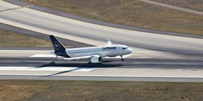 Lufthansa Group Profit Hit by €750 Million Fuel Cost Surge Despite Strong Travel Demand